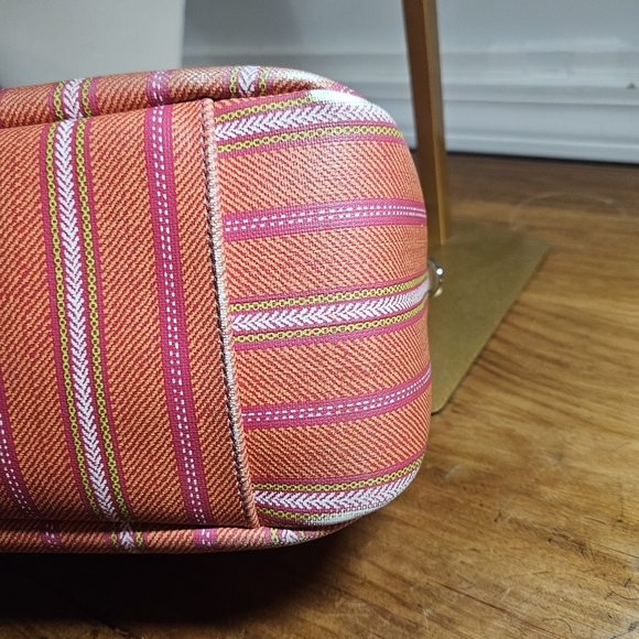 Coach Coral Beige Striped Shoulder Bag - Picture 5 of 7